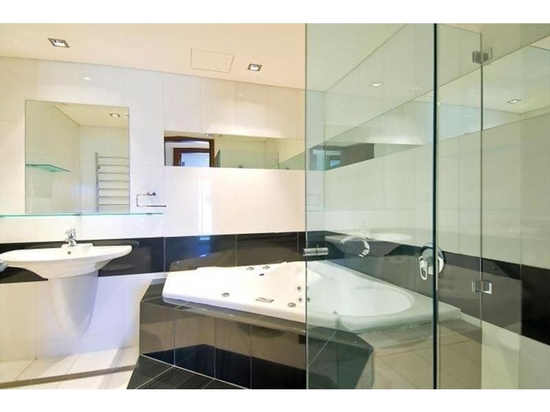 1/215 Spit Road, Mosman NSW 2088