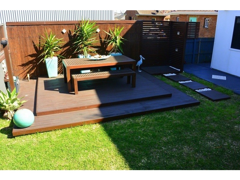 1/23 Stone Street, Stockton NSW 2295