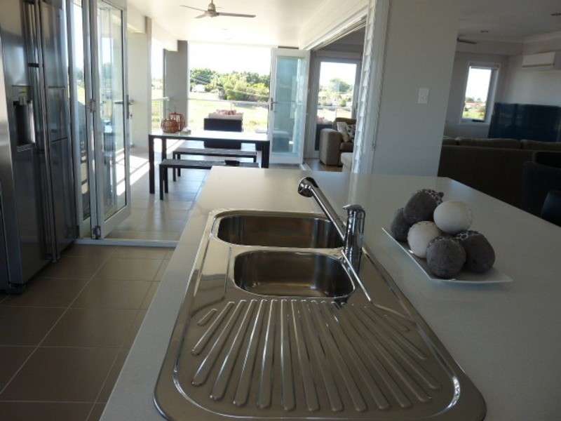16 Alexandra Street, West Mackay QLD 4740