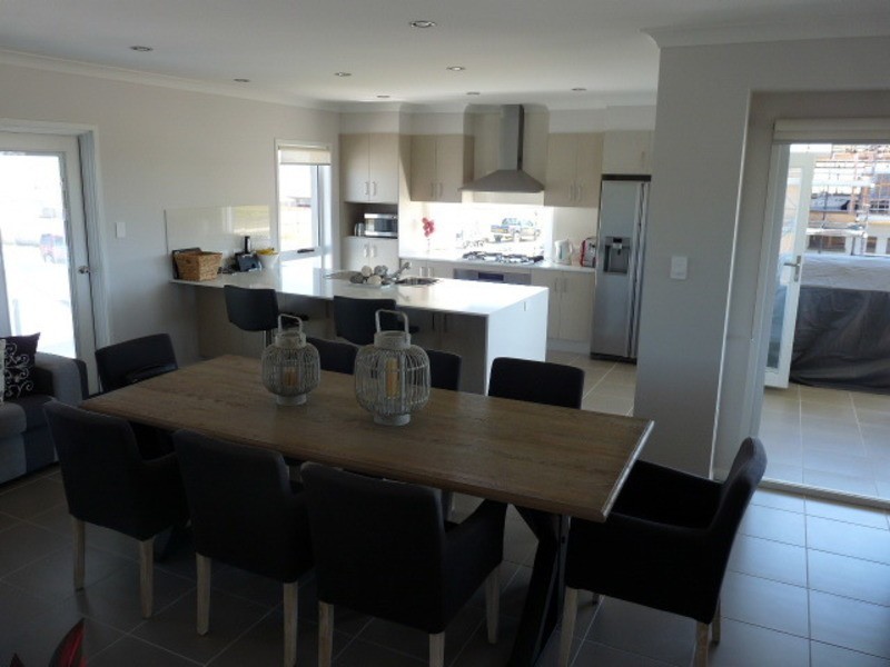 16 Alexandra Street, West Mackay QLD 4740