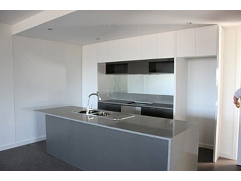 17/17 Eucalyptus Drive, Maidstone VIC 3012