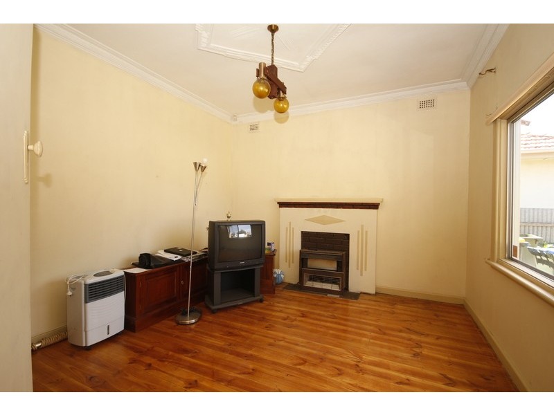 29 Nyonga Ave, Croydon Park SA 5008