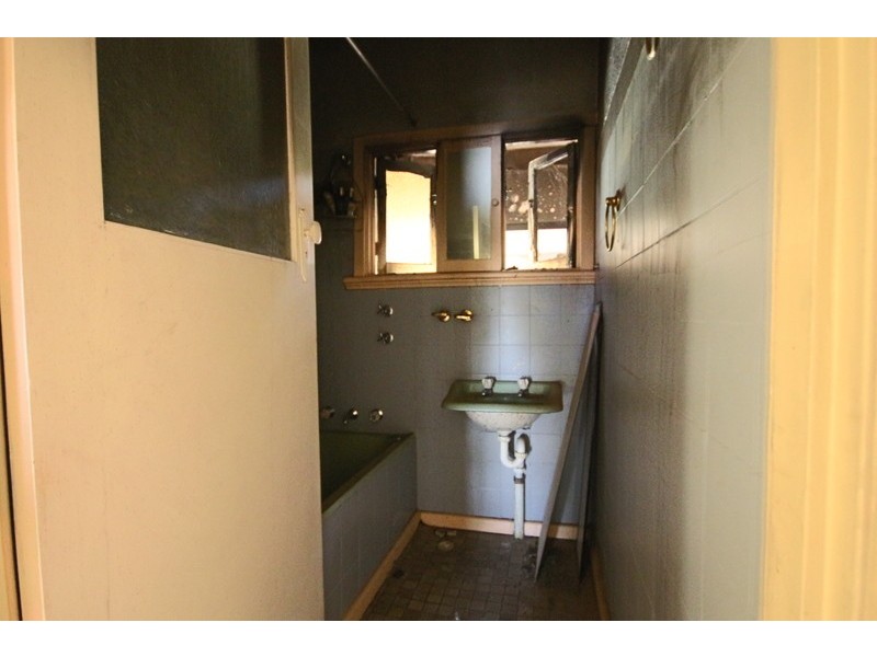 29 Nyonga Ave, Croydon Park SA 5008