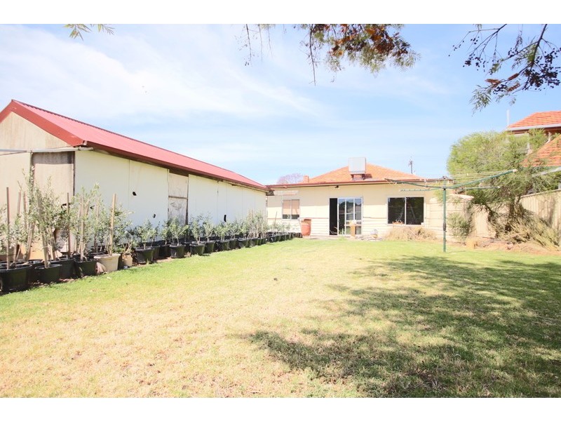 29 Nyonga Ave, Croydon Park SA 5008