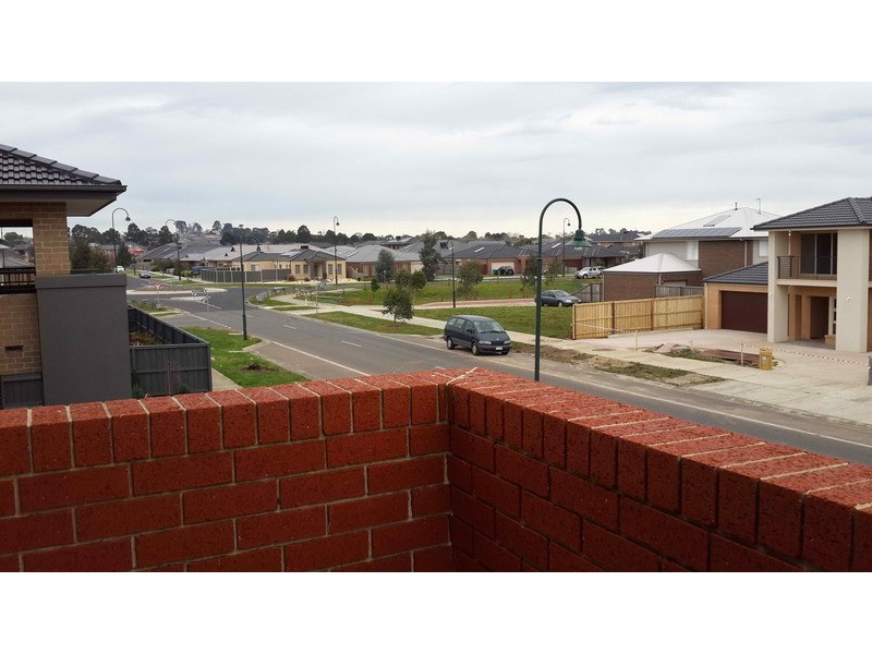 118 Ridgemont Drive, Berwick VIC 3806