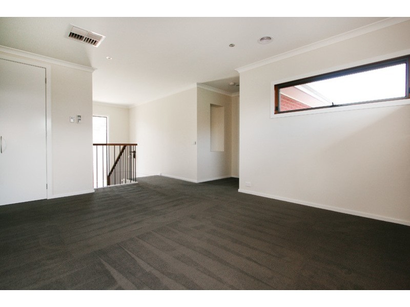 118 Ridgemont Drive, Berwick VIC 3806