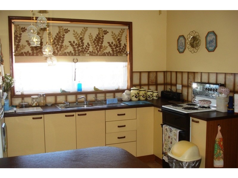 94 Angle Road South, Leumeah NSW 2560