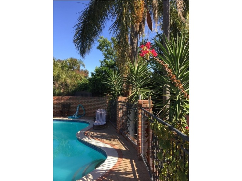 29 Trenton Way, Duncraig WA 6023