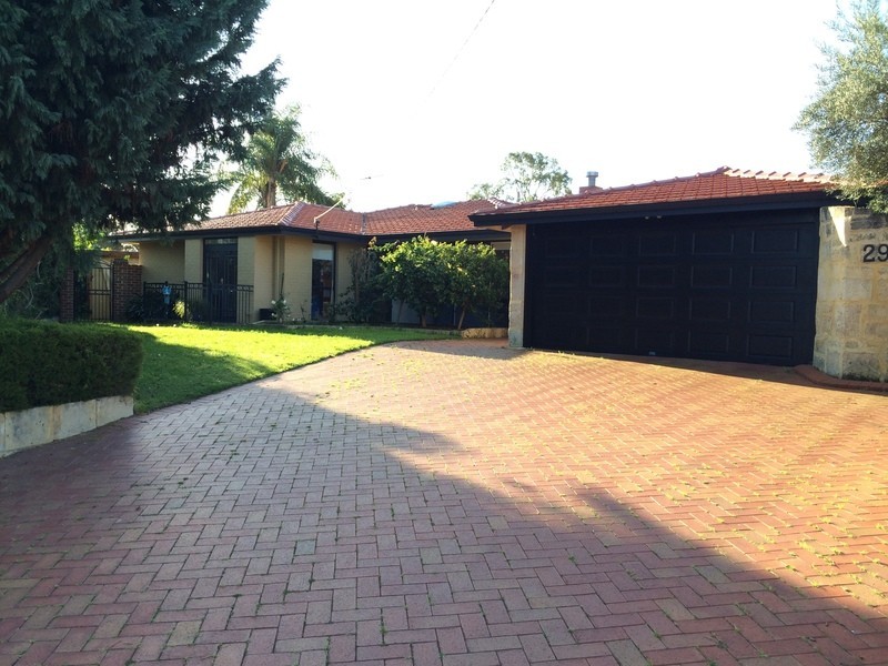 29 Trenton Way, Duncraig WA 6023