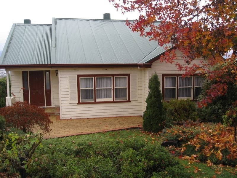 13 Broadview Crescent, Trevallyn TAS 7250