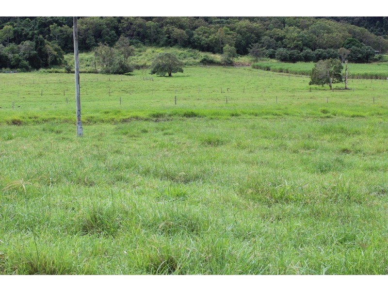 133 Rands Road, Koumala QLD 4738