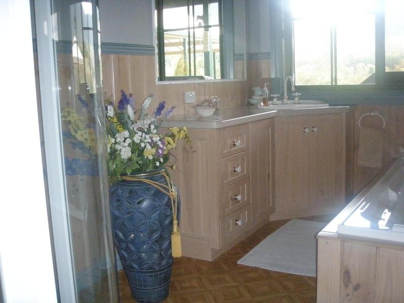 49 Waterson Rd, Jamieson VIC 3723