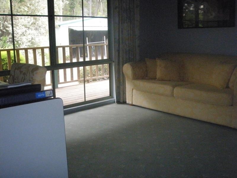 49 Waterson Rd, Jamieson VIC 3723