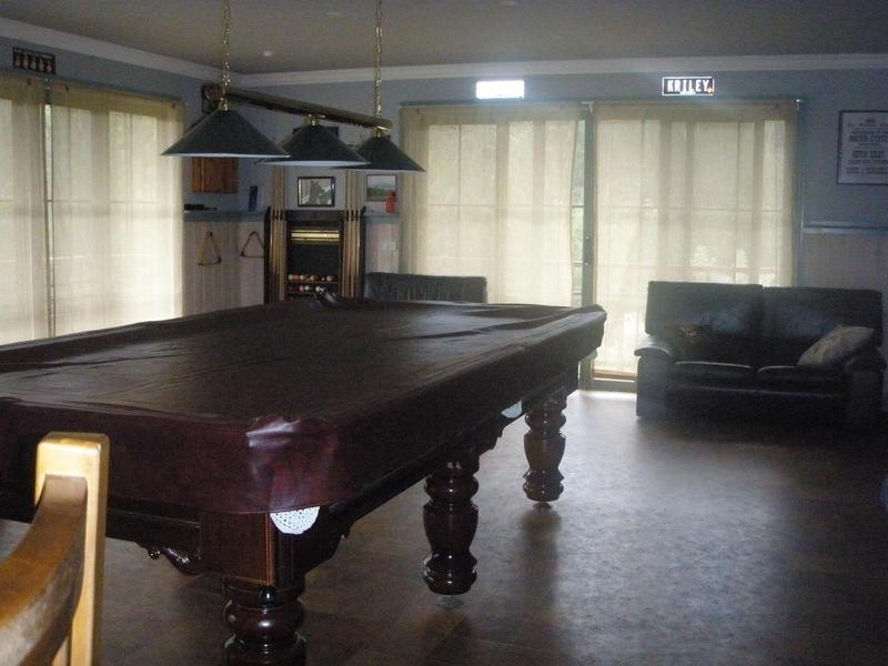 49 Waterson Rd, Jamieson VIC 3723