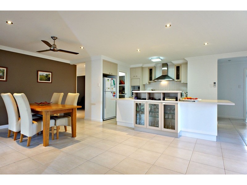 14 Sunita Drive, Andergrove QLD 4740