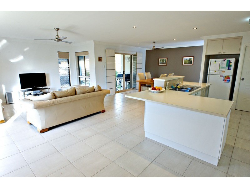 14 Sunita Drive, Andergrove QLD 4740