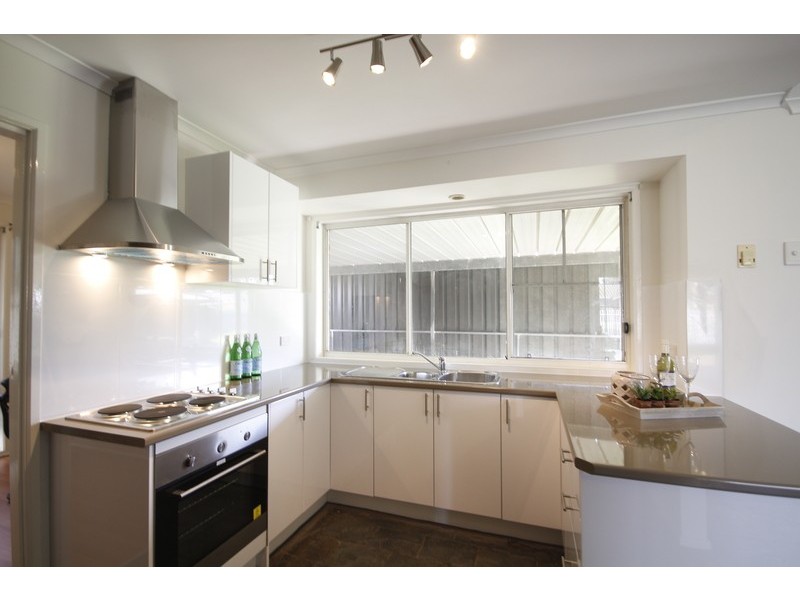 15 Mordaunt St, Parafield Gardens SA 5107