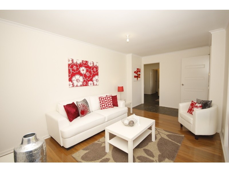 15 Mordaunt St, Parafield Gardens SA 5107