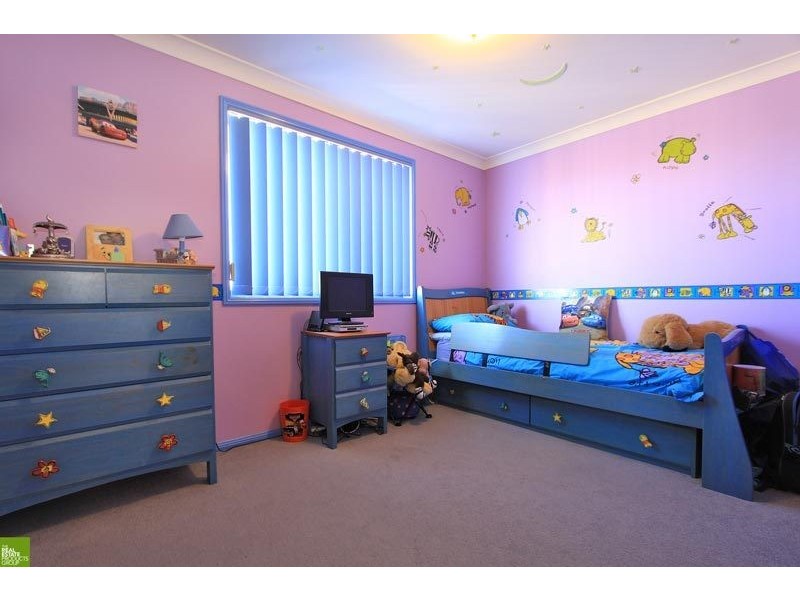 10  Dampier Crescent, Shell Cove NSW 2529