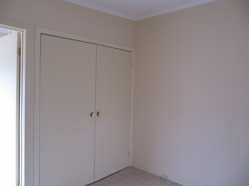 1 & 2/22 Norma Crescent South, Knoxfield VIC 3180