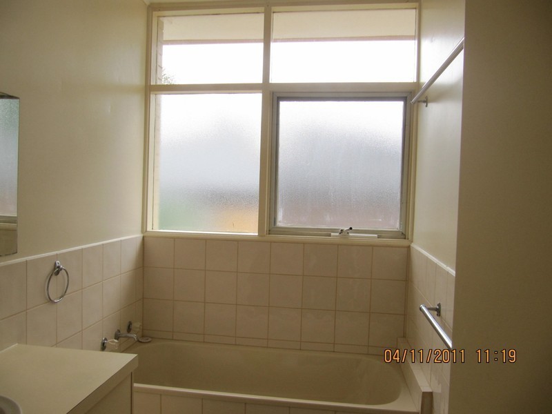 1 & 2/22 Norma Crescent South, Knoxfield VIC 3180