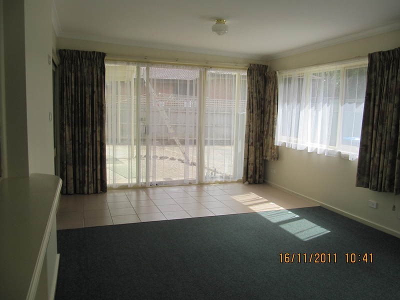 1 & 2/22 Norma Crescent South, Knoxfield VIC 3180