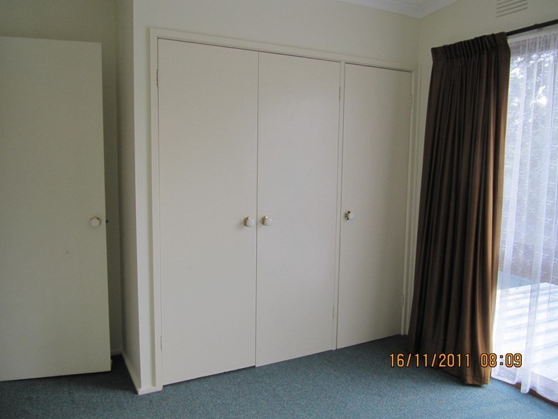 1 & 2/22 Norma Crescent South, Knoxfield VIC 3180