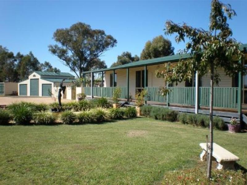 4365 Murray Valley Hwy, Cobram VIC 3644
