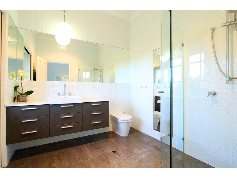 27 Mactier St, Fig Tree Pocket QLD 4069