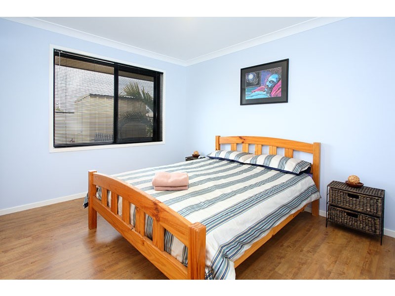 42 Oakwood Rd, Warner QLD 4500