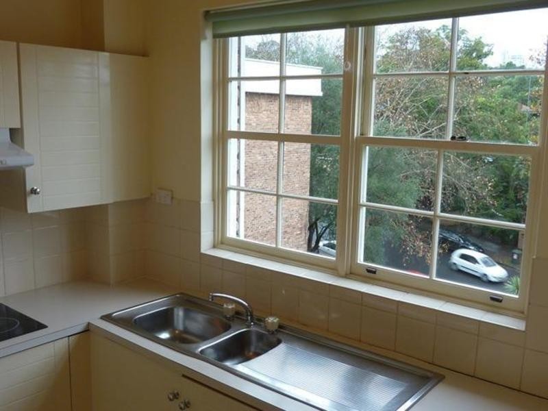 8/13-15 Morton Street, Wollstonecraft NSW 2065