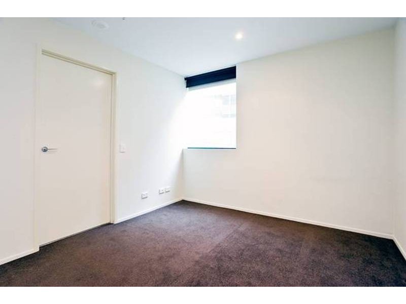 1201/83 Queens Rd, Melbourne VIC 3004