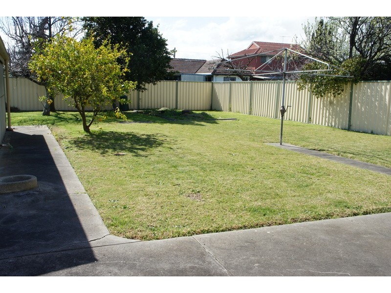 76 Cedar Street, Thomastown VIC 3074