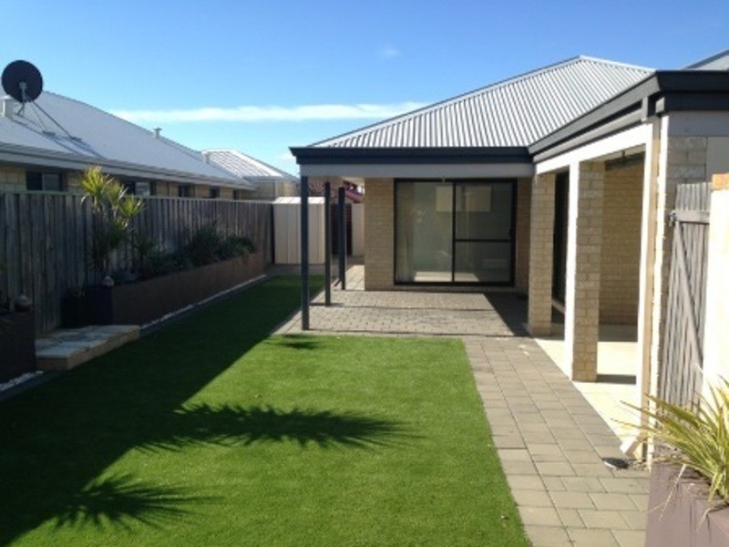 28 Cardowan Dr, Ellenbrook WA 6069