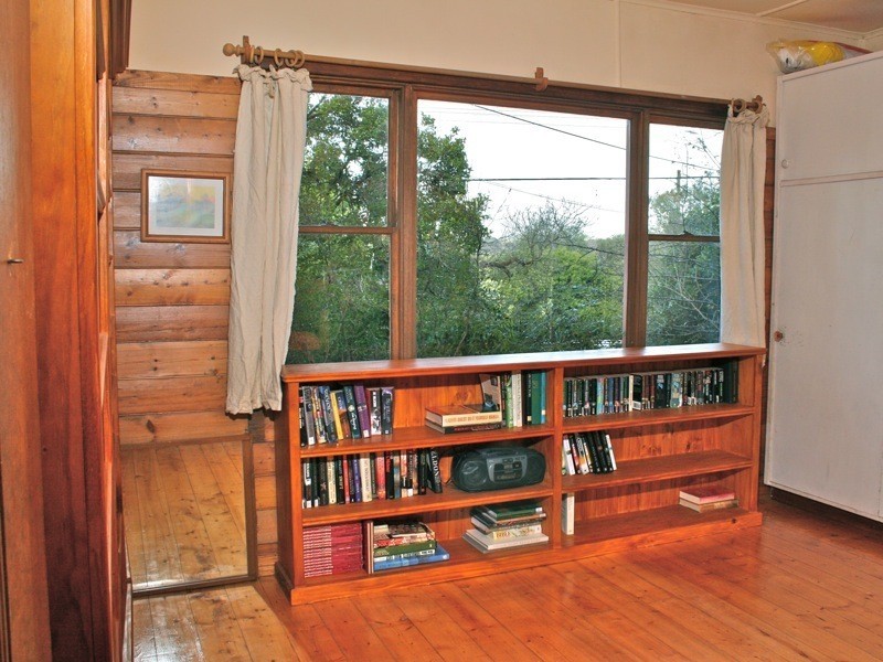 37 Bemboka Rd, Warranwood VIC 3134