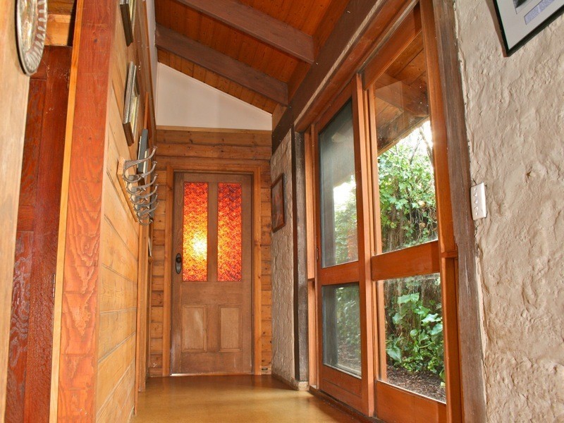 37 Bemboka Rd, Warranwood VIC 3134