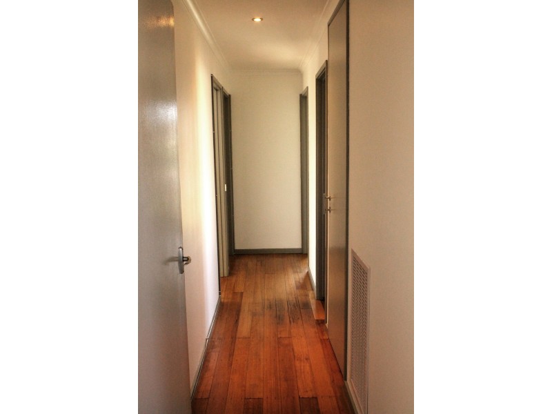 42 Ventnor Crescent, Coolaroo VIC 3048