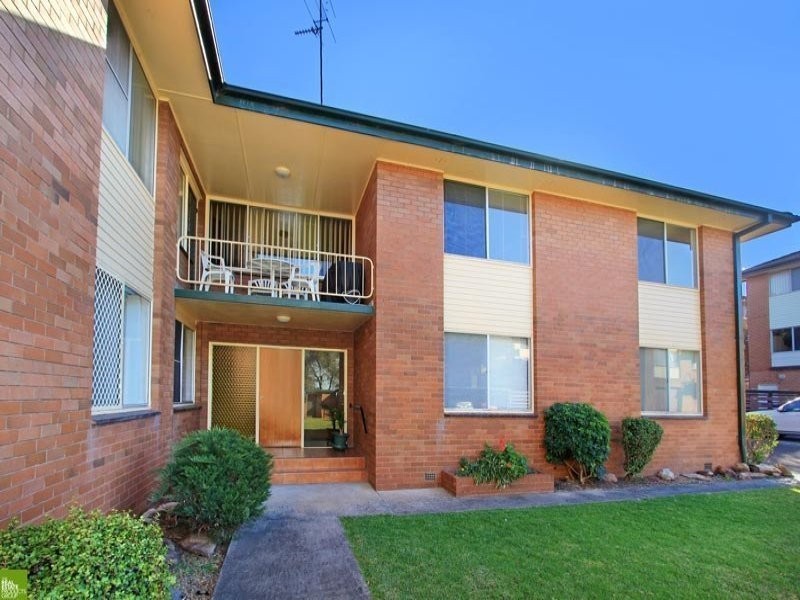 8/19 Campbell Street, Wollongong NSW 2500