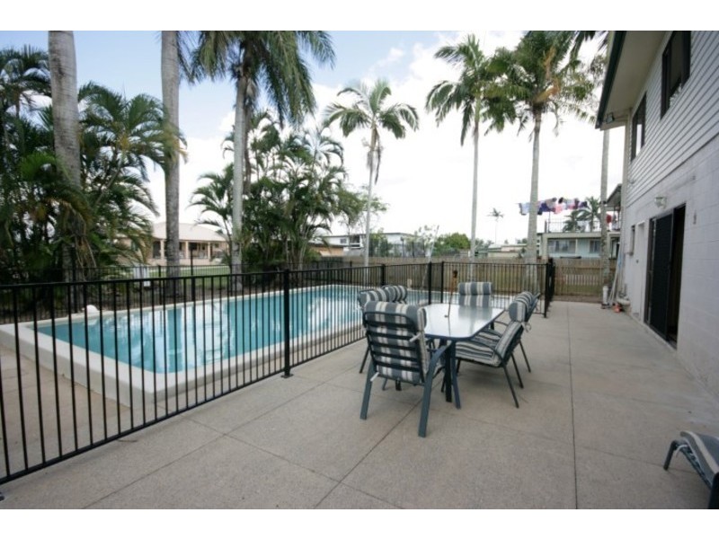 11 Moretti Street, Ingham QLD 4850