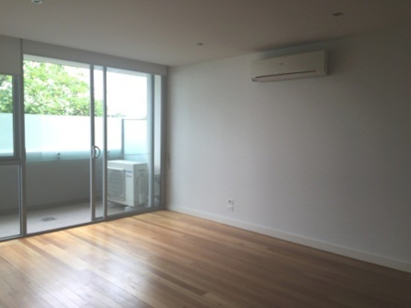 12/42 Eucalyptus Drive, Maidstone VIC 3012