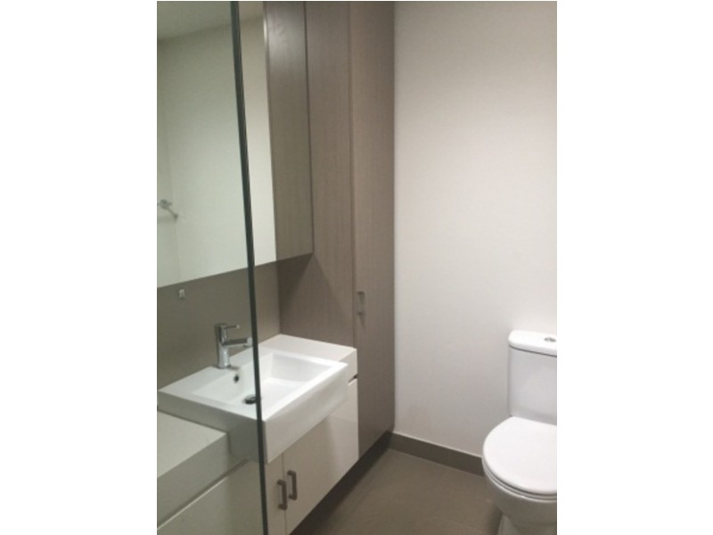 12/42 Eucalyptus Drive, Maidstone VIC 3012