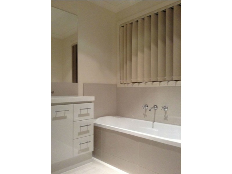 6/69-71 Frawley Road, Hallam VIC 3803