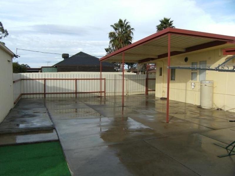 17 Sir Keith Smith Drive, North Haven SA 5018