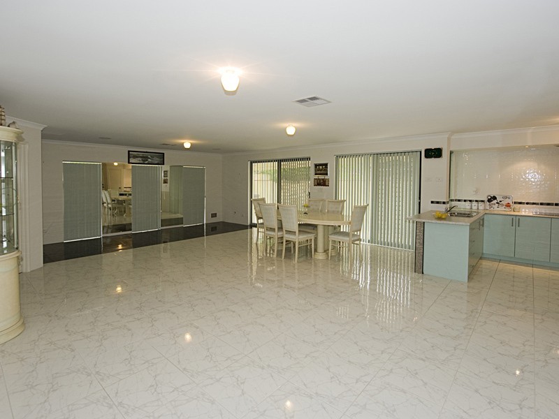 4A Highman St, South Guildford WA 6055