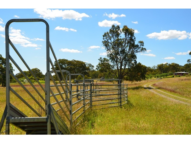 190 Retreat Road, Armidale NSW 2350
