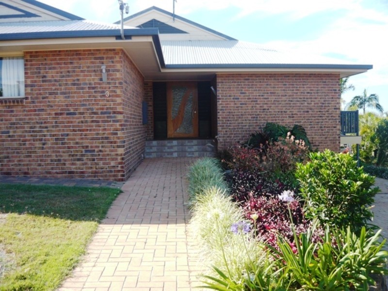 1-3 Doss Court, Urraween QLD 4655