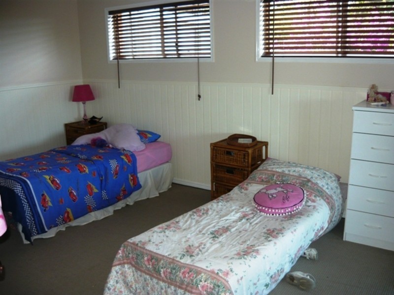 1-3 Doss Court, Urraween QLD 4655