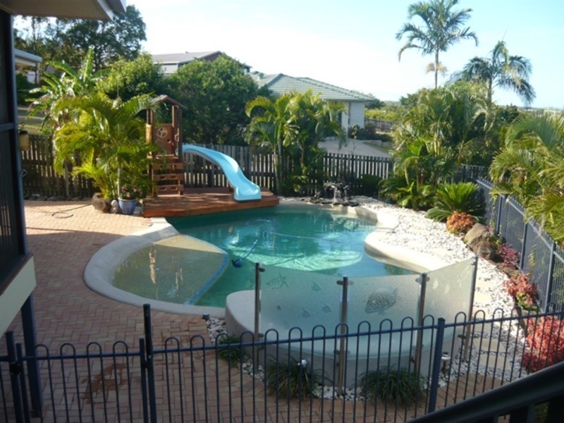 1-3 Doss Court, Urraween QLD 4655