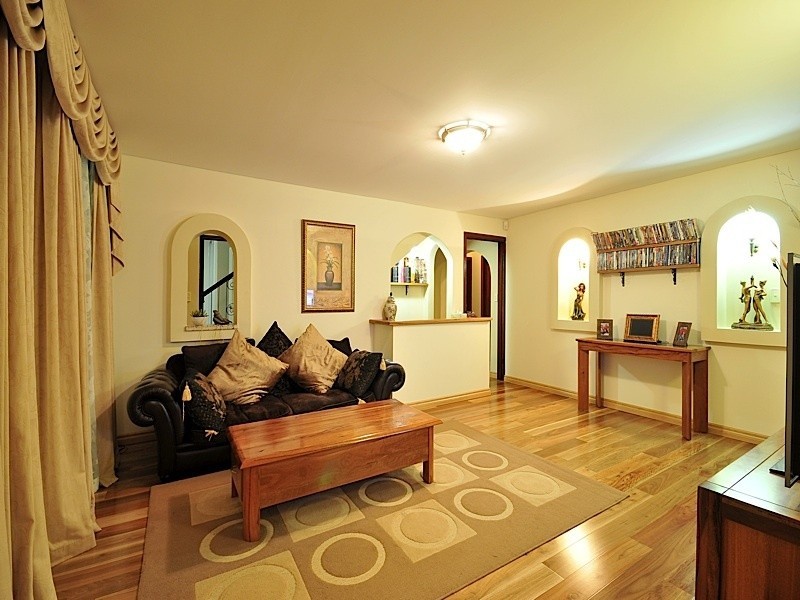 28 Campbell Drive, Hillarys WA 6025