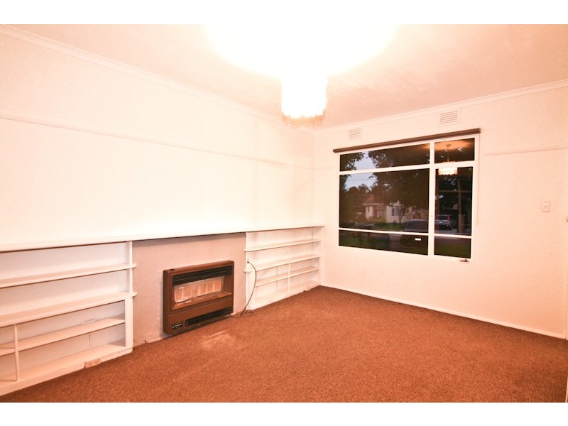 24 Wilkinson Crescent, Bellfield VIC 3081